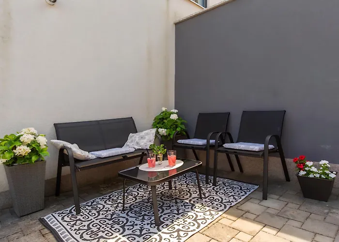 Sandi 2408 Πούλα