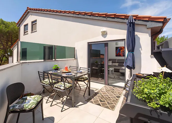 Apartman Sandi 2408 Pula